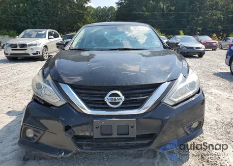 2018 Nissan Altima 2.5 z USA, uszkodzony, nr VIN 1N4AL3AP6JC191289